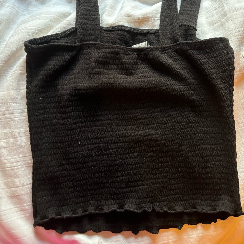 black ribbed crop top
